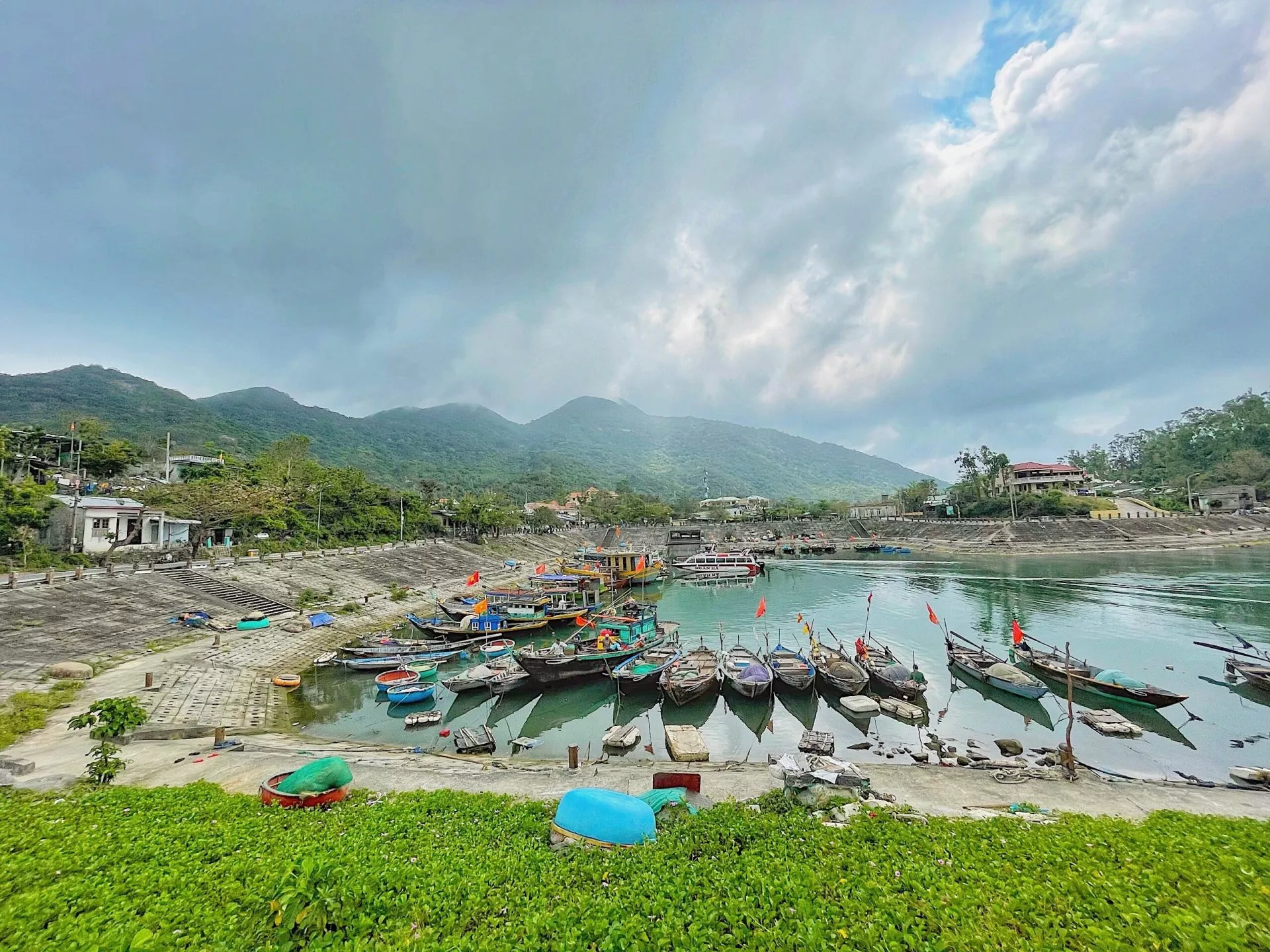 Âu thuyền trên đảo Cù Lao Chàm